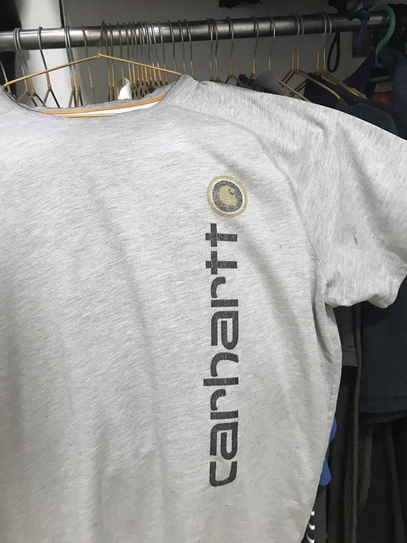 Carhartt Force T-Shirt (Category: Tshirts & Polo Shirts ) located in Manila. Submitted by terlterlterl (Listing ID 1465531169, Image 2). Description: 29x23 trash condition l on tag paint splatter .