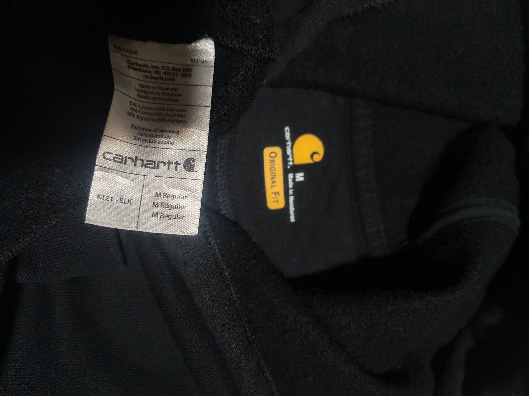 Carhartt K121-BLK (Category: Coats, Jackets and Outerwear) located in Butuan. Submitted by bonz87 (Listing ID 1465488592, Image 3). Description: Carhartt K121-BLK Medium ontag Dimes 24x27 Excellent condition No issue.