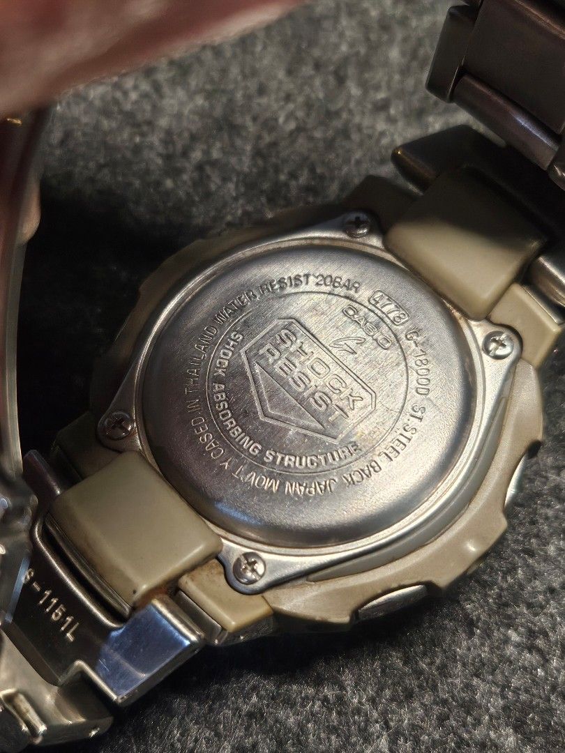 Casio G-Shock G-1800D Analogue-Digital Watch (Category: Men's Watches) located in Manila. Submitted by gadgets_atbp2 (Listing ID 1465484885, Image 3). Description: genuine/authentic no issues, no problems buttons, lights etc good working order rfs: decluttering Casio G-Shock G-1800D timepiece with a stainless steel metal bracelet and deployant clasp closure. Textured dial featuring both analogue hands and digital display windows. Quartz movement 