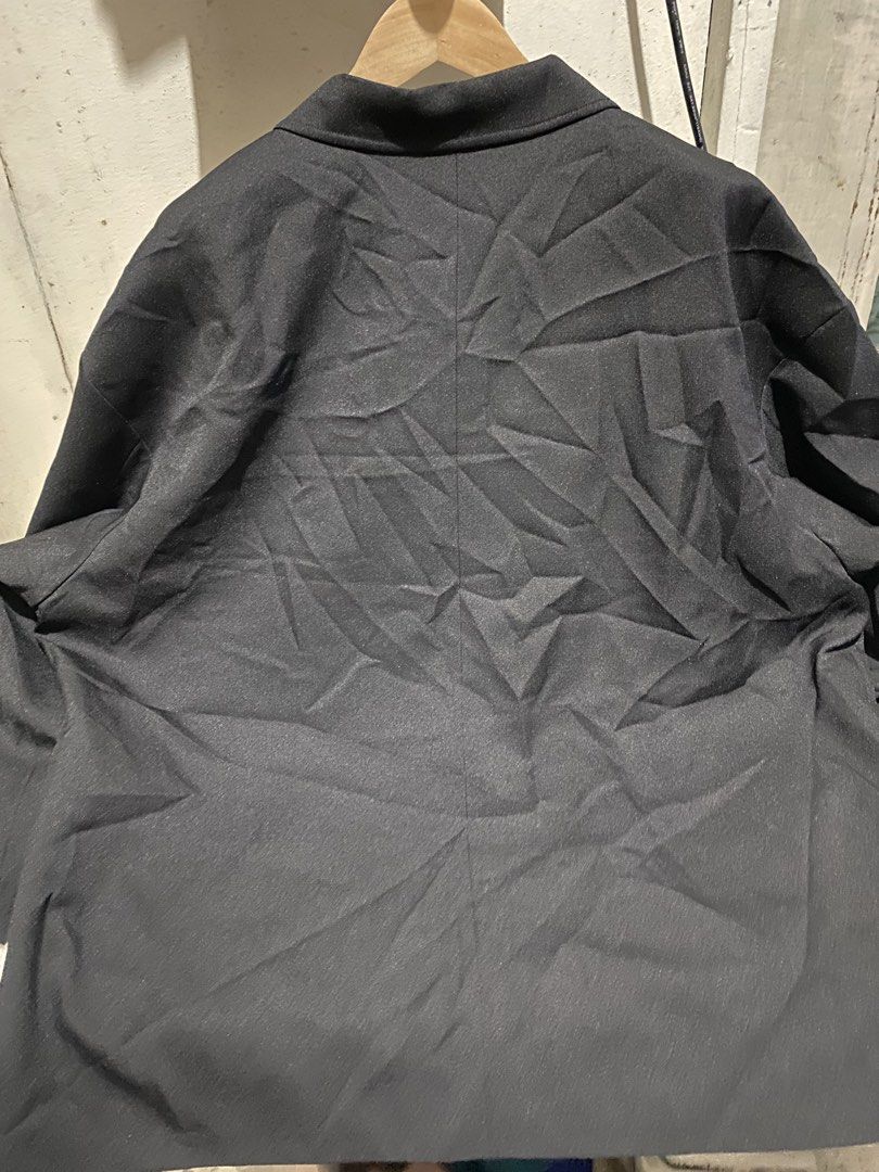 CCETB Concept Basic Black Blazer (Category: Coats, Jackets and Outerwear) located in Manila. Submitted by resi.diaz (Listing ID 1465554799, Image 2). Description: - Brand: CCETB Concept Basic - Color: Classic Black - Style: Single-breasted with front buttons and lapel collar - Interior: Fully lined for comfort - Fit: Standard fit through the body and sleeves - Versatility: Perfect for layering or dressing up any outfit.