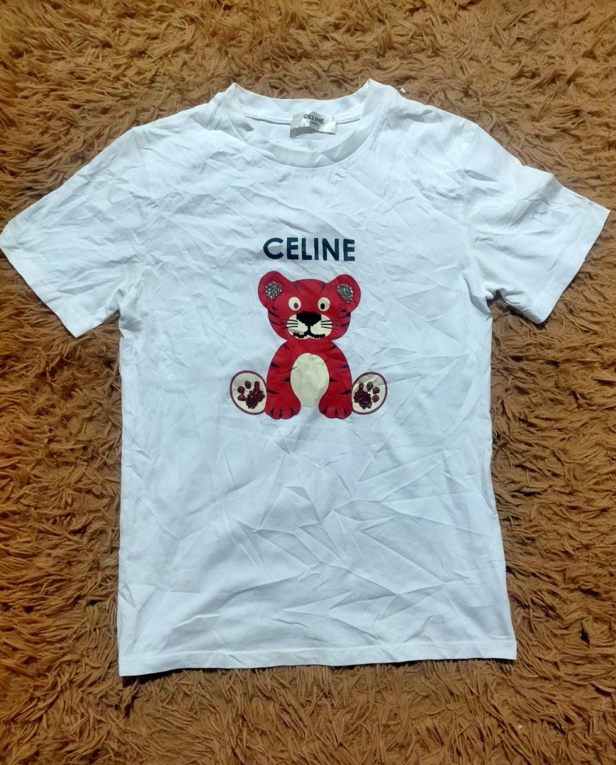 celine white shirt crew neck (Category: Luxury Apparel) located in Santo Tomas. Submitted by kyso_thrift (Listing ID 1465487486, Image 1). Description: .