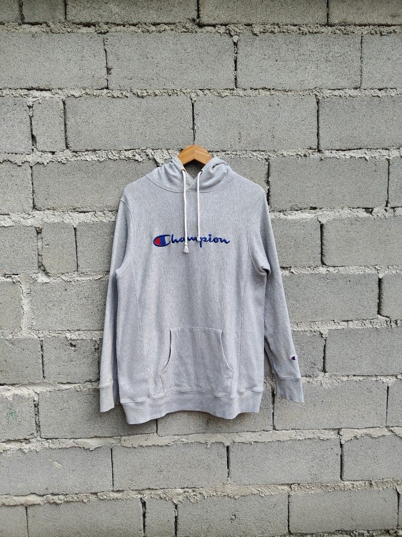 Champion Script hoodie (Category: Hoodies) located in Tacurong. Submitted by groovyf1nds (Listing ID 1465403823, Image 1). Description: Champion Script Hoodie Condition: Excellent Color rate: 10/10 Size: Large Dimes: 21.5 width, 30.5 length.