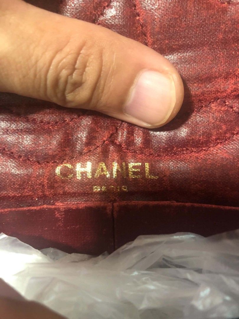 CHANEL (Category: Luxury Bags & Wallets) located in Tayabas. Submitted by lizwyne24 (Listing ID 1465468567, Image 3). Description: CHANEL DOUBLE FLAP VINTAGE.