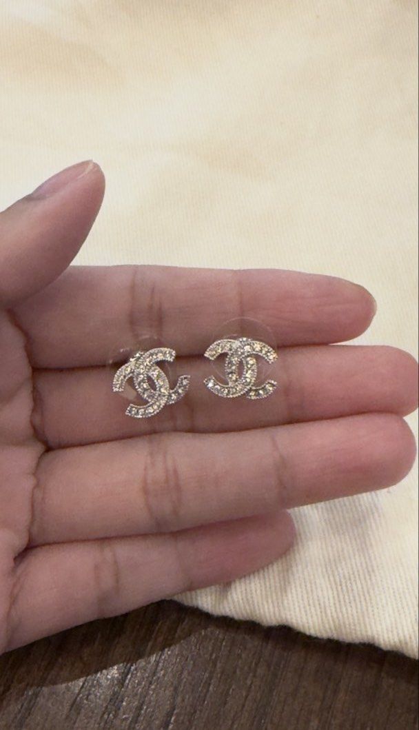 Chanel CC Crystal Stud Earrings (Category: Earrings) located in Angat. Submitted by shopmyclosetbykris (Listing ID 1464851087, Image 2). Description: Purchased from Komehyo Japan (2022) Condition: Like new, no any flaw to mention Kept unused With box Will send more actual photos upon request Guranteed Auth, has chanel serial markings at the back Has Cert of authentication 15,500 ! LP posted! Location: Baliwag Bulacan Meet ups within Bulacan .