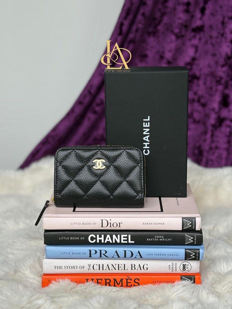 Chanel zipcoin compact (Category: Luxury Bags & Wallets) located in Quezon City. Submitted by luxuryamethystph (Listing ID 1465436075, Image 1). Description: Brand new complete inclusions.
