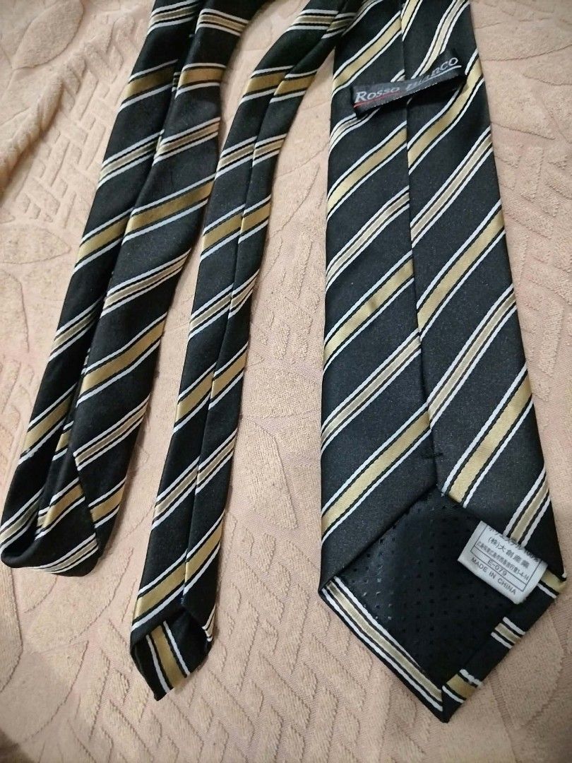Checkered Necktie (Category: Ties) located in Caloocan City. Submitted by appleblossoms07 (Listing ID 1465522586, Image 2). Description: .