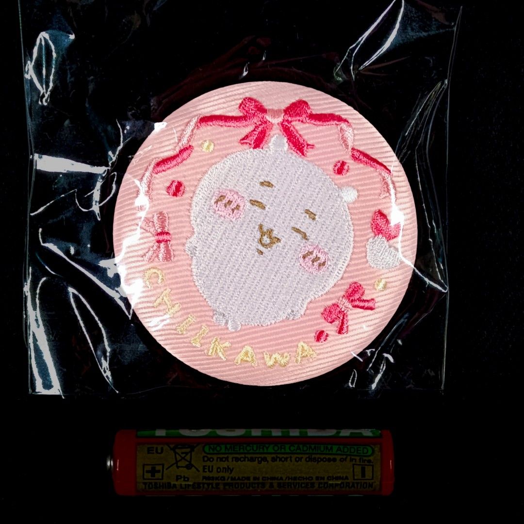 Chiikawa Biscuit 2 Embroidered Pin Can Badge (Category: Vintage Collectibles) located in Caloocan City. Submitted by yaha.alien (Listing ID 1465481821, Image 1). Description: — Authentic from Japan — MOD: J&T or GGX Standard (shipping fee c/o buyer) 📍 Caloocan City, Metro Manila 📌 Please note that the item may exhibit minor imperfections. Actual item photos shown / WYSIWYG ➡️ More Chiikawa items available on our profile 👨‍🚀 PM for inquiries, 