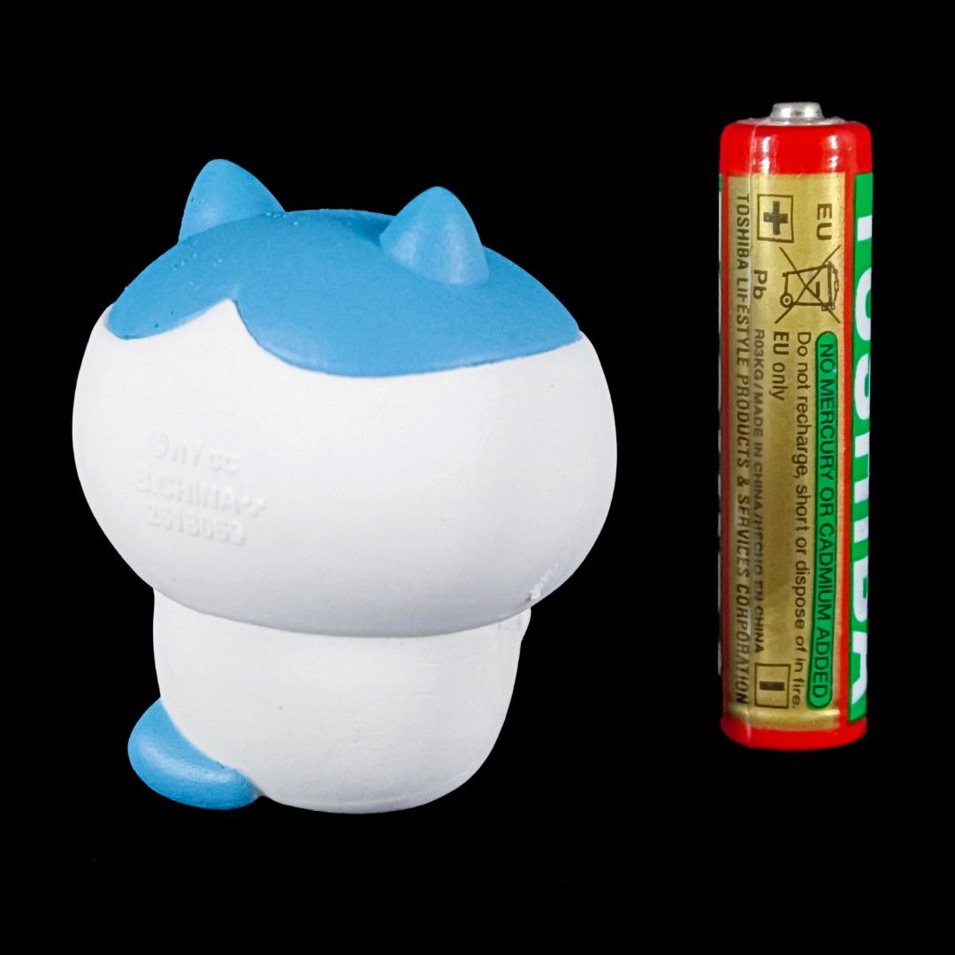 Chiikawa Hachiware Eraser Collection Figure (Category: Figurines & Statues) located in Caloocan City. Submitted by yaha.alien (Listing ID 1465482918, Image 2). Description: — Authentic from Japan — Small-sized eraser figure — MOD: J&T or GGX Standard (shipping fee c/o buyer) 📍 Caloocan City, Metro Manila 📌 Please note that the item may exhibit minor imperfections. Actual item photos shown / WYSIWYG ➡️ More Chiikawa items available on our profil
