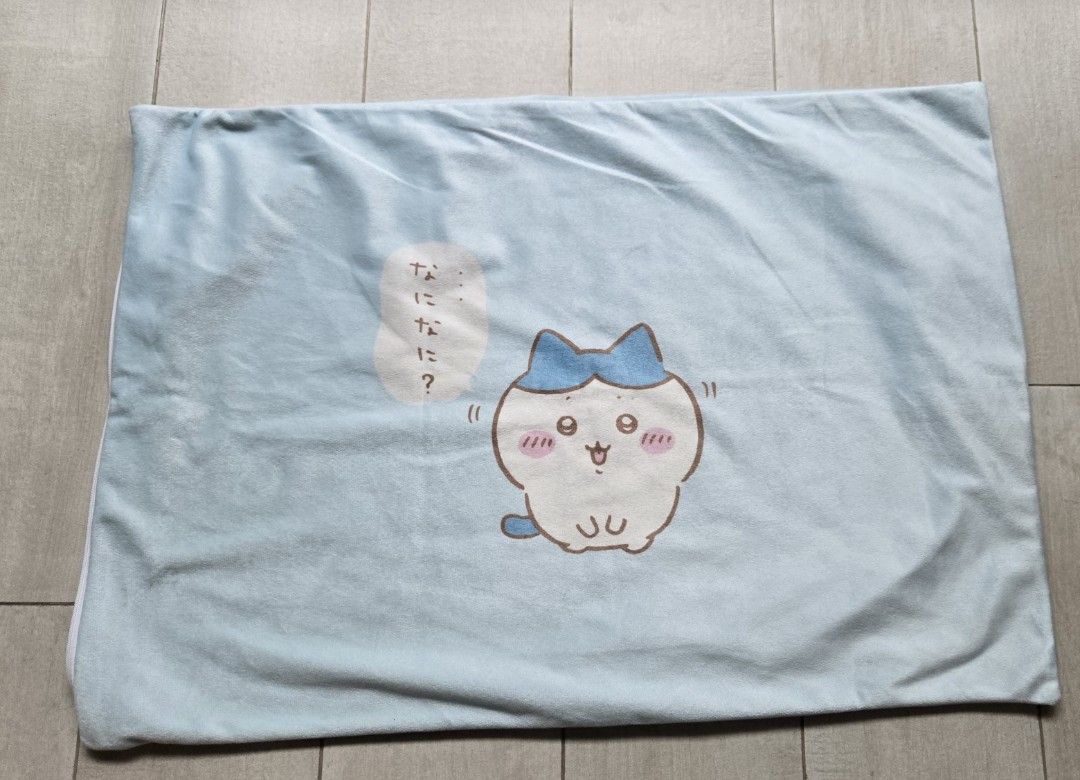 Chiikawa Hachiware Pillow Case Cushion Cover (Category: Bedding & Towels) located in Quezon City. Submitted by jessica_lim_n (Listing ID 1465575491, Image 2). Description: ✔️ Very good condition. ❗️ Needs cleaning, may have small stains. 📍 Quezon City 📦 Shipping by buyer 💲 GCash.