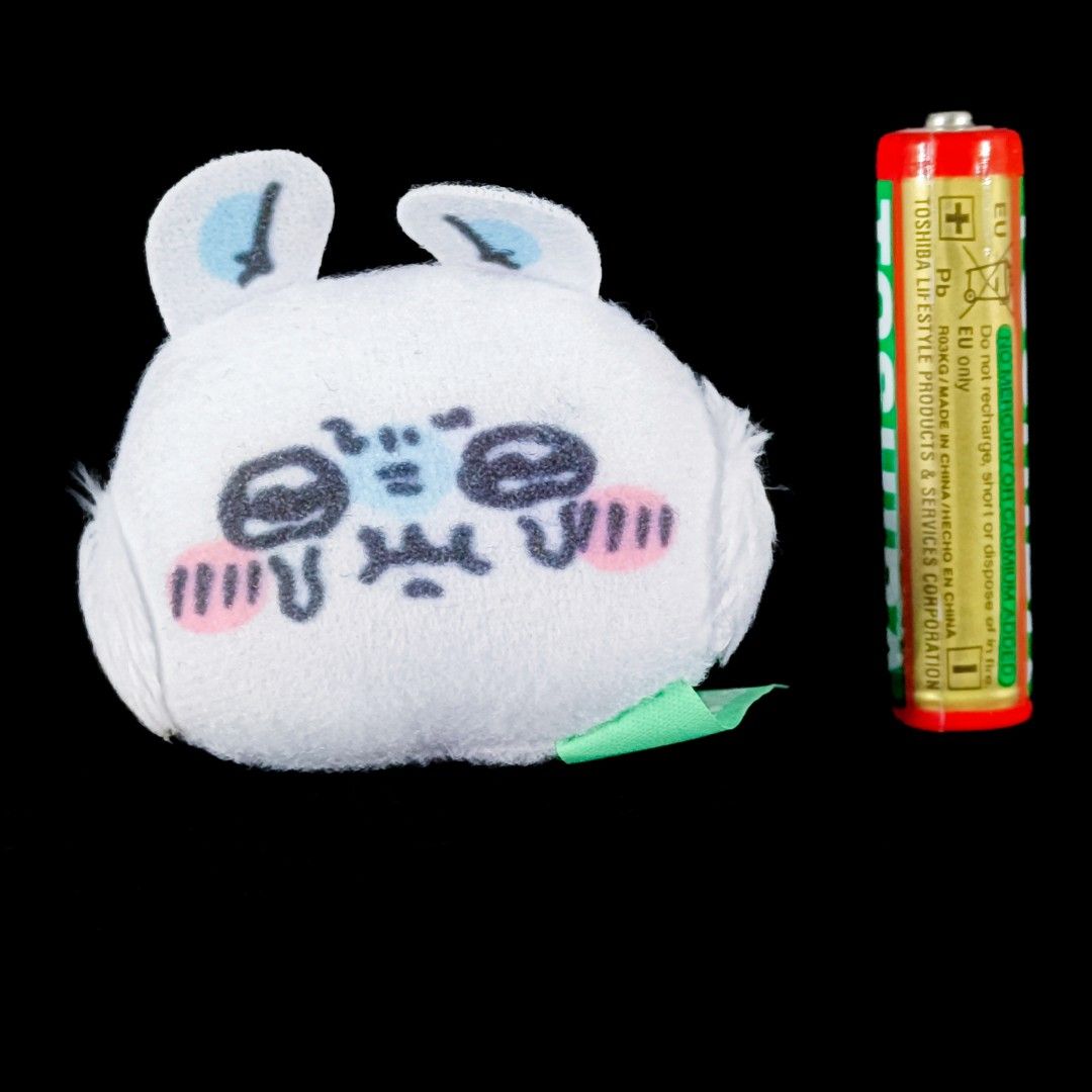 Chiikawa Momonga Mini Face Plush Stuffed Toy / Plushie (Category: Plushies & Soft Toys) located in Caloocan City. Submitted by yaha.alien (Listing ID 1465458290, Image 1). Description: — Authentic from Japan — Small-sized plush — MOD: J&T or GGX Standard (shipping fee c/o buyer) 📍 Caloocan City, Metro Manila 📌 Please note that the item may exhibit minor imperfections. Actual item photos shown / WYSIWYG ➡️ More Chiikawa items available on our pr