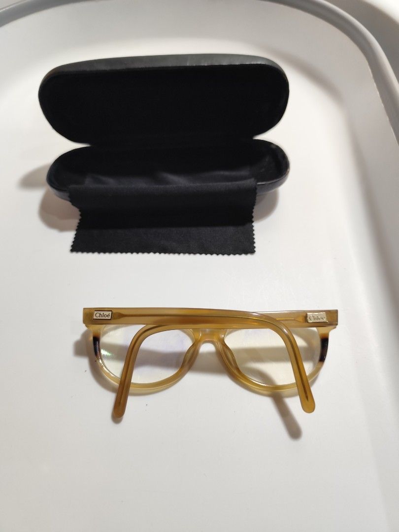 Chloé Frame (Category: Sunglasses & Eyewear) located in Cebu City. Submitted by icoolectnsellect (Listing ID 1465518096, Image 2). Description: Issue: Minor scratch, Dirt and RX lens. Bought at Garage Sale. Authenticity not Guaranteed, di ko alam if legit or Fake. Buy @ your own Risk. All EyeGlasses or Sun Glasses ay may Grado or Prescription Glasses. Please be careful para di masira mata nyo, you can change the lens and frame na lng kunin. Not s