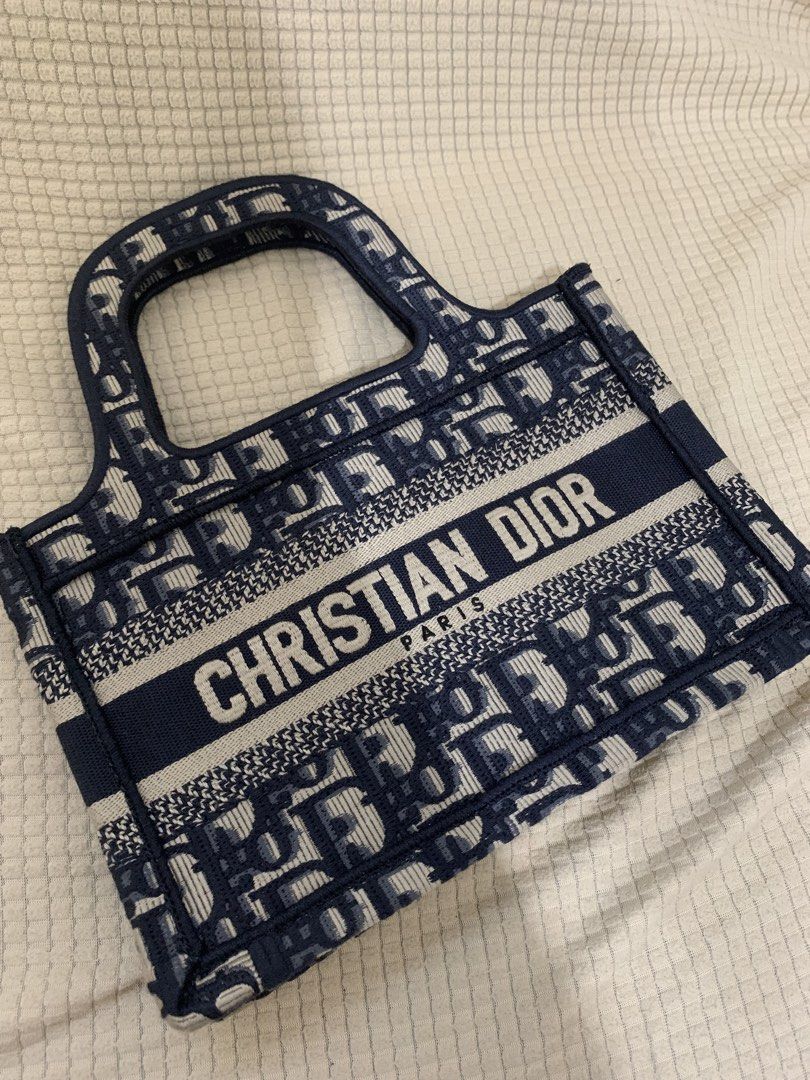 Christian Dior MINI book tote (Category: Luxury Bags & Wallets) located in Surigao. Submitted by luxxbytm.ph (Listing ID 1465457168, Image 2). Description: excellent condition .