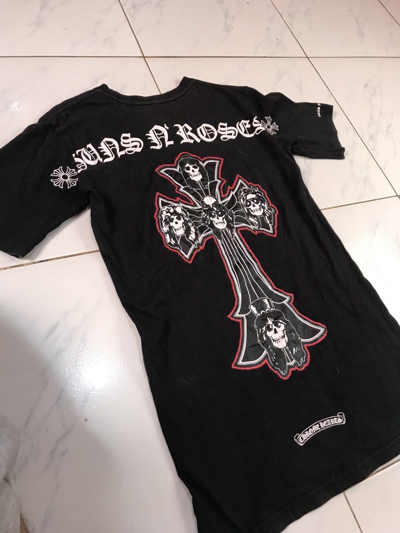 Chrome Hearts x Guns n Roses (Category: Tshirts & Polo Shirts ) located in Davao. Submitted by frnzy05 (Listing ID 1465528230, Image 2). Description: Chromehearts x Guns n Roses (off) Size - Small Width - 17.5 (womens) Length - 28 Issues - Need wash Color rate - 9.5/10 Condition - Very good 549 + sf.