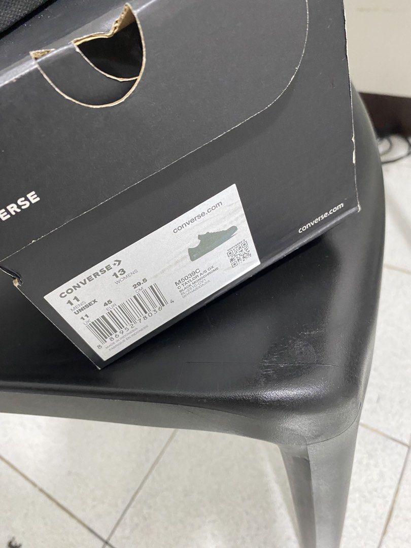 Chuck taylor all star triple black (Category: Sneakers) located in Quezon City. Submitted by polgas_silog (Listing ID 1465437270, Image 2). Description: Authentic With box Used once only US11.
