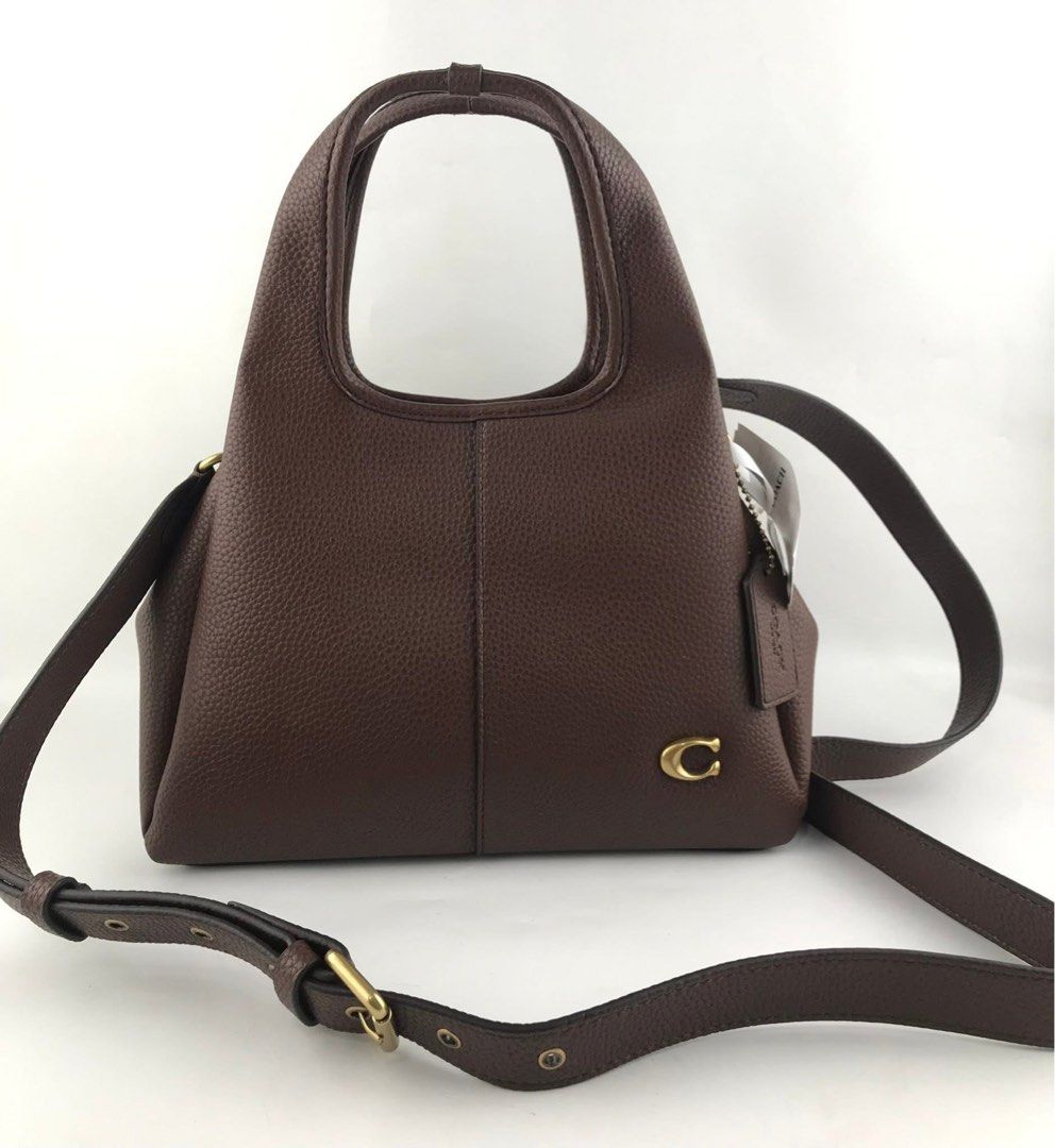 Coach Lana 22 (Category: Shoulder Bags) located in Binan City. Submitted by pinkykeenshop (Listing ID 1465532331, Image 1). Description: .