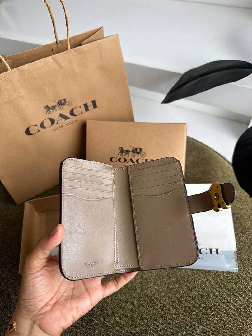 Coach Tabby Medium Wallet Bifold (Category: Wallets & Card holders) located in Manila. Submitted by liahsells (Listing ID 1465404234, Image 3). Description: Tabby Bifold Wallet 🎐 • Size: 14 × 9.5 cm (L × H) Add 100 for complete Inclusions.