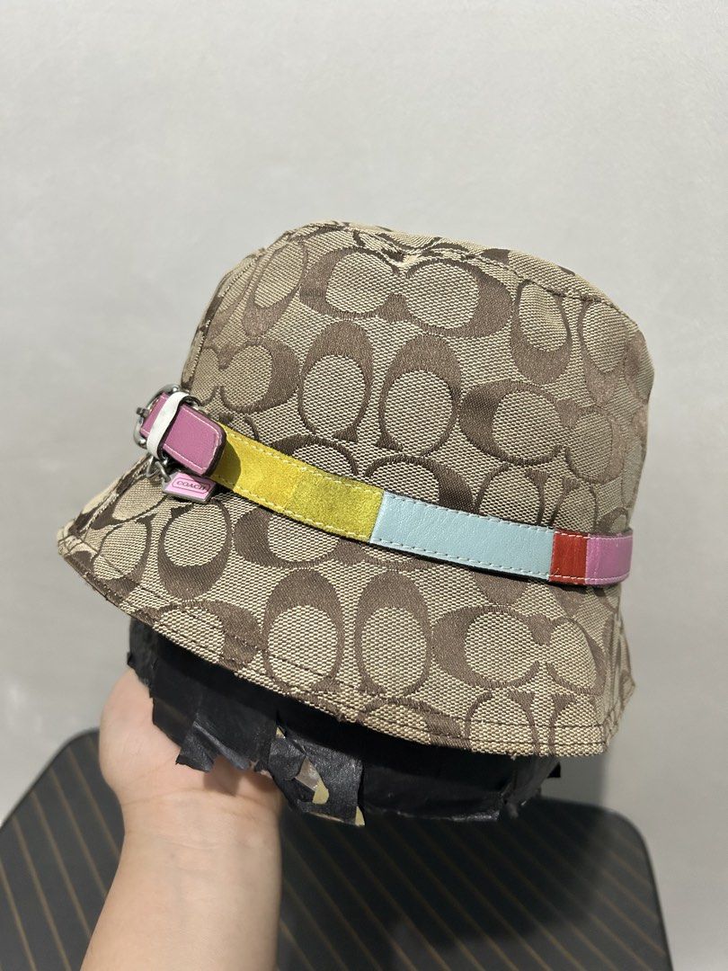 Coach Vintage Bucket Hat (Category: Luxury Accessories) located in Quezon City. Submitted by jjsurplus_23 (Listing ID 1465399414, Image 2). Description: .