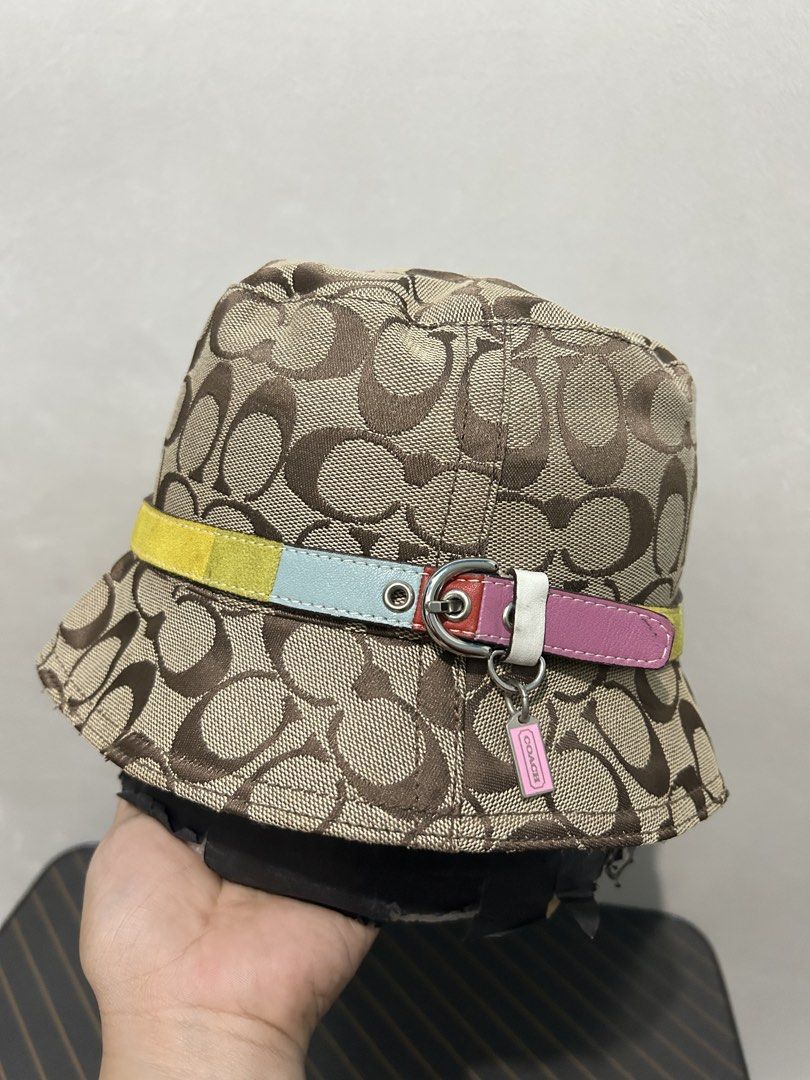 Coach Vintage Bucket Hat (Category: Luxury Accessories) located in Quezon City. Submitted by jjsurplus_23 (Listing ID 1465399414, Image 1). Description: .