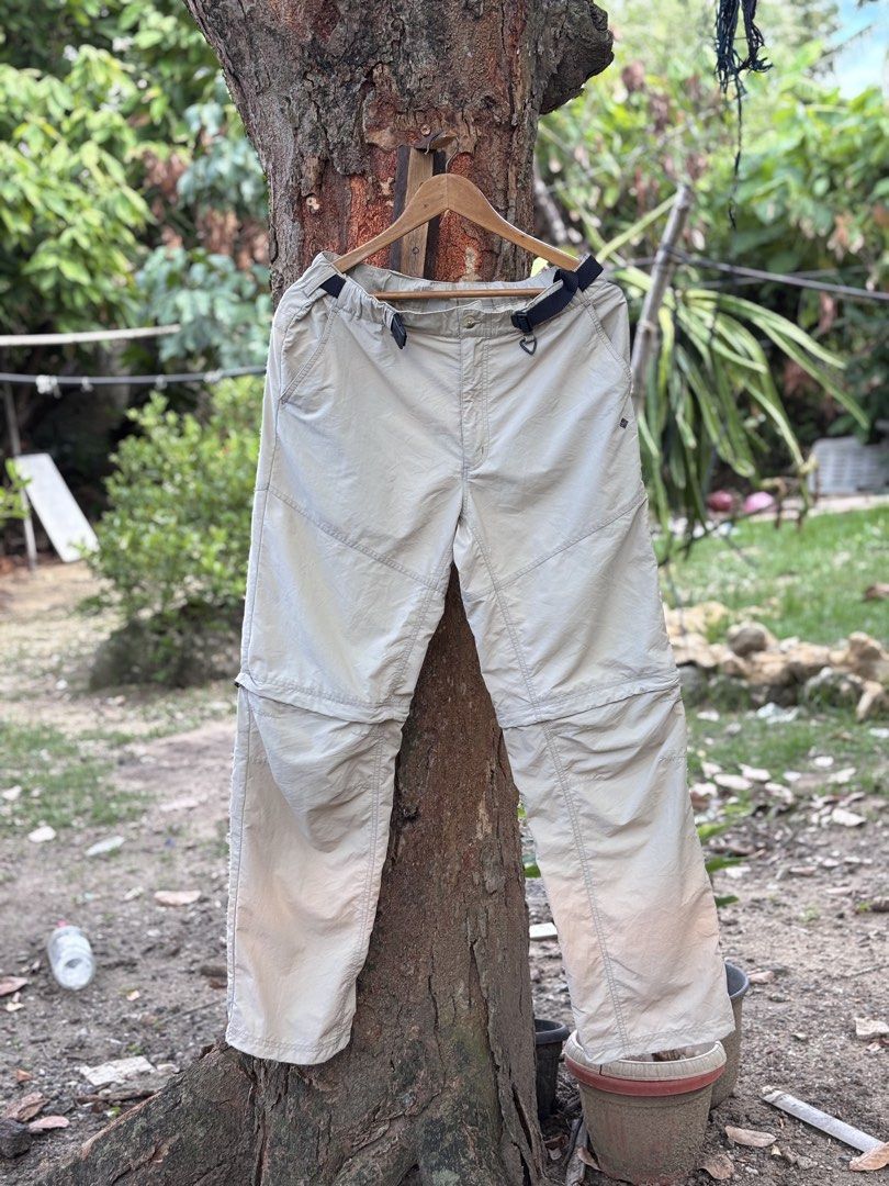 Columbia Convertible Hiking Pants Beige (Category: Trousers) located in San Jacinto. Submitted by ticao_thrift (Listing ID 1465490921, Image 1). Description: - Brand: Columbia - Color: Classic Beige - Style: Convertible hiking pants (zips off into shorts) - Fabric: Omni-Wick technology to keep you dry and comfortable - Waistband: Built-in adjustable black web belt - Pockets: Multiple functional pockets including secure zipped back storage - Best 