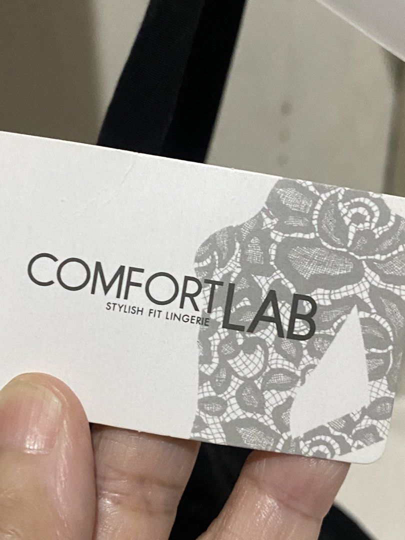 Comfort Lab Cool Silk Basic Camisole Black BR951 Size 105 (Category: Sleeveless) located in Manila. Submitted by resi.diaz (Listing ID 1465562801, Image 2). Description: - Brand: Comfort Lab - Item: Cool Silk Basic Camisole - Color: Black - Style: BR951 - Size: 105 (Underbust: 90-97cm), - Bust Size 36C/D - Condition: Brand new with original tag (Retail: KRW 55,000) - Features: Built-in bra cups, adjustable shoulder straps, ultra-soft and stretchy
