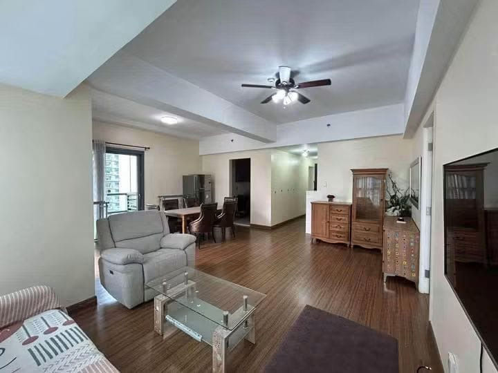(Category: ) located in . Submitted by realtorrachelle (Listing ID 1465466691, Image 1). Description: .