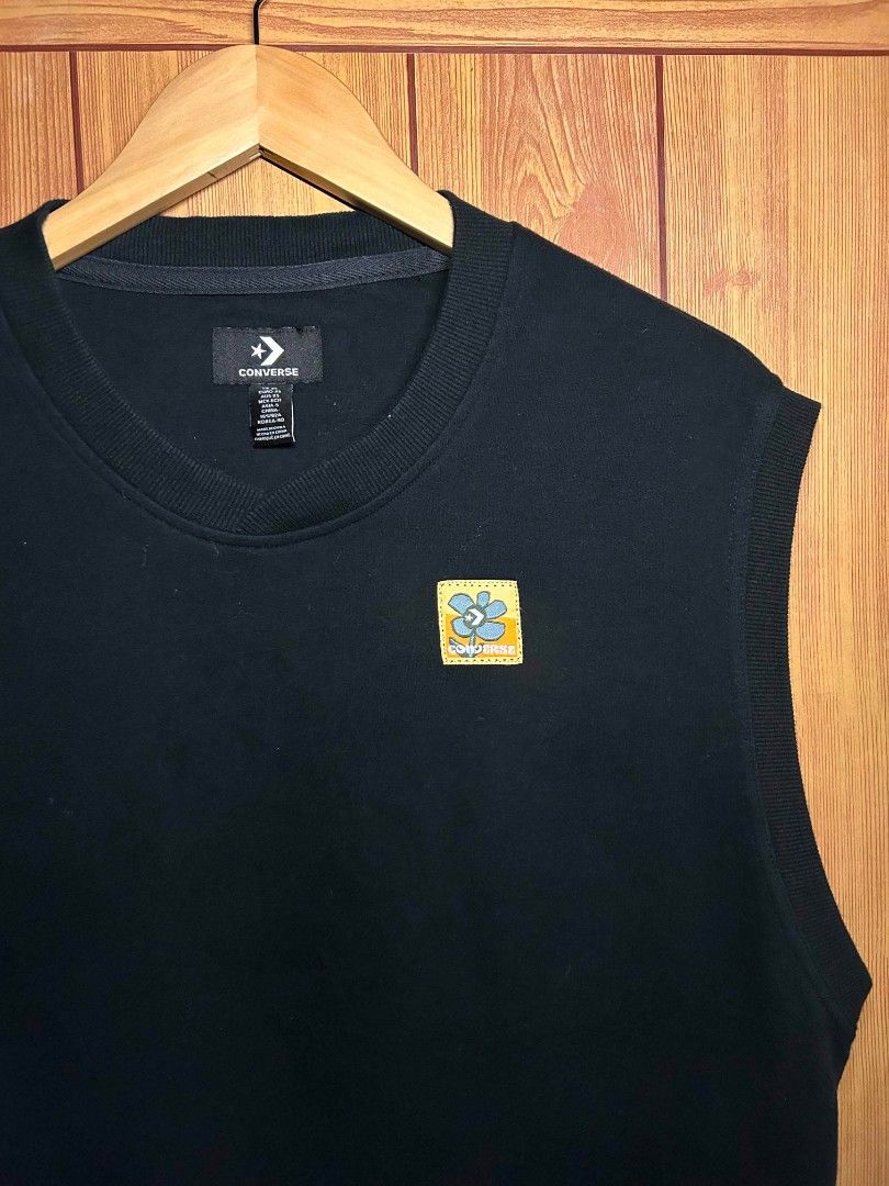 Converse Double Twill Knit Vest (Category: Tshirts & Polo Shirts ) located in Manila. Submitted by zerowastethriftco. (Listing ID 1465560725, Image 2). Description: -As New Condition -10/10 Color Rate -Dimes L25xW20 -No Issue.