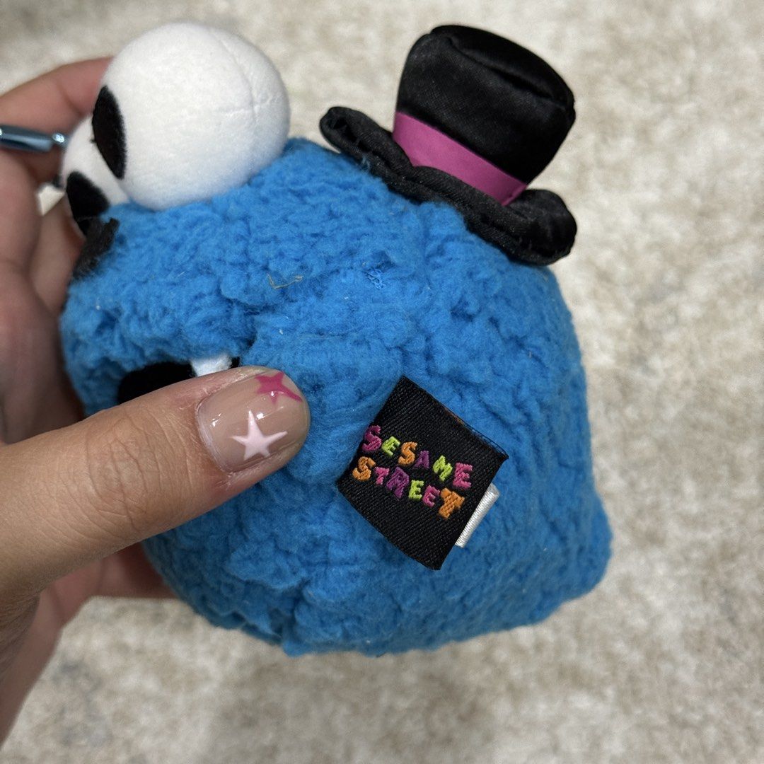 cookie monster stuffed plush keychain (Category: Plushies & Soft Toys) located in Iba. Submitted by drewychewy (Listing ID 1465413790, Image 3). Description: mop: gcash/bpi/maribank/security bank mod: j&t.