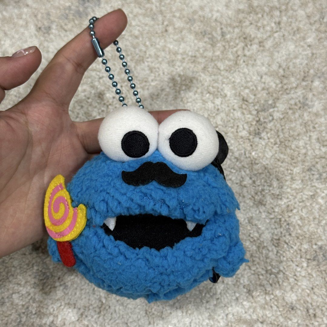 cookie monster stuffed plush keychain (Category: Plushies & Soft Toys) located in Iba. Submitted by drewychewy (Listing ID 1465413790, Image 1). Description: mop: gcash/bpi/maribank/security bank mod: j&t.