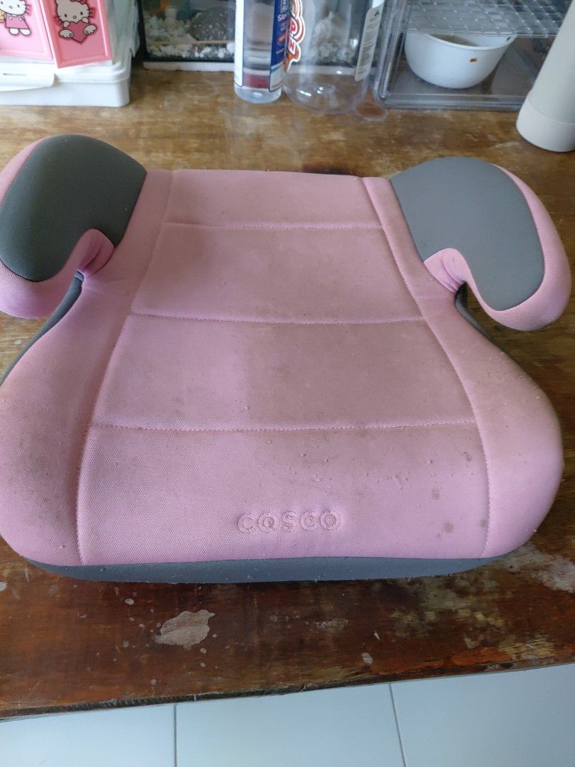 Cosco car seat (Category: Car Seats) located in Quezon City. Submitted by bettymeir07 (Listing ID 1465399765, Image 1). Description: a non bulky and convenient for traveling car seat for toddlers.. easy to install, light weight and washable covers..