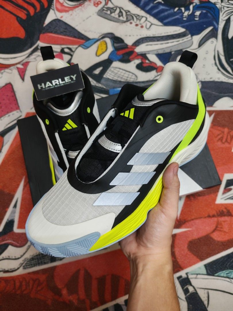 Courtshot Size 10.5 (Category: Sneakers) located in Marikina City. Submitted by tm_harley (Listing ID 1465437004, Image 2). Description: 🚨Adi Courtshot Size 10.5 Men's 💸1,795 pesos each!!❌2,900 SRP Send a DM for inquiries 📩 FB: Harley Villa FB Page: The Merchant - Kicks and Collectibles 📌Marikina City Location.