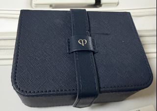 （分類：）位於 。 由 happy2bid 提交（商品編號 1465527551，圖片 1）。簡介： 。