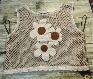 (Category: ) located in . Submitted by hele_blushandthrift (Listing ID 1465495595, Image 1). Description: .