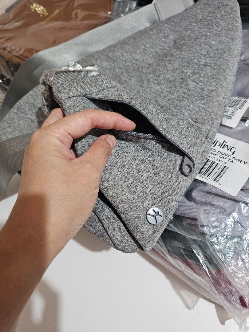 DANSKIN Sling Backpack (Category: Backpacks) located in Quezon City. Submitted by senyoramaria2 (Listing ID 1465551893, Image 3). Description: DANSKIN -Shiloh Sling Backpack (or body bag) One zippered pocket outside One open pocket inside #USpasabuy.