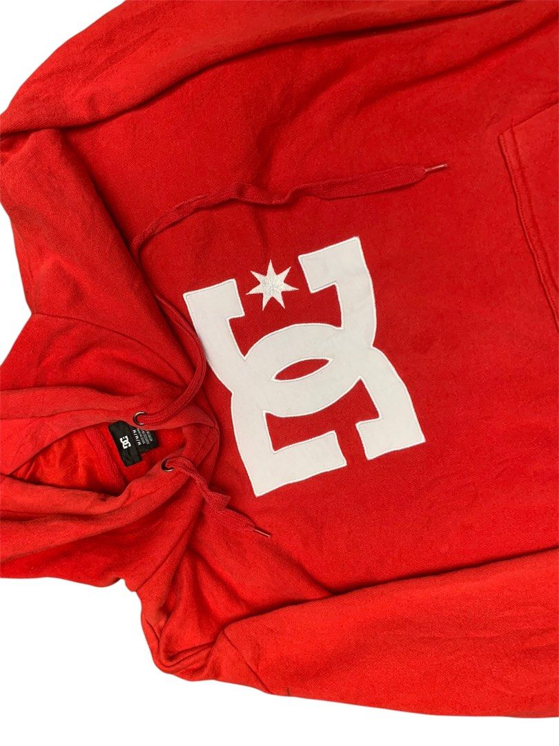 DC HOODIE AUTHENTIC (Category: Hoodies) located in Lipa City. Submitted by inglowetrust (Listing ID 1465503851, Image 2). Description: Size medium to large Excellent condition .