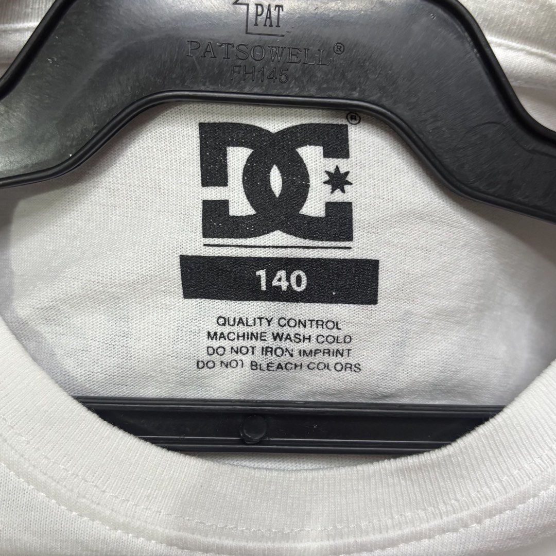 DC kids t-shirt (Category: Babies & Kids Fashion) located in Valenzuela. Submitted by thriftynanay88 (Listing ID 1465471414, Image 3). Description: Size 140 on tag 9-10Y.