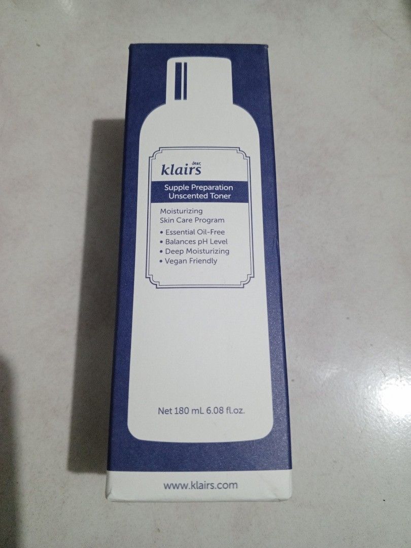 Dear Klairs Supple Preparation Unscented Toner 180ml (Category: Face Care) located in Manila. Submitted by yeshaaaaaaa (Listing ID 1465490840, Image 3). Description: Dear Klairs Supple Preparation Unscented Toner in 180ml bottle. Includes original outer box. Essential oil-free formulation balancing skin pH levels while providing deep hydration and nourishment. Suitable for sensitive skin types needing gentle daily care. Unopened product..