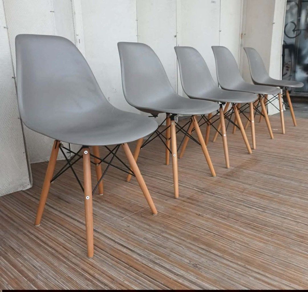 Dining Chair (Category: Chairs) located in Meycauayan. Submitted by marygracecasimiro (Listing ID 1465494199, Image 2). Description: Nordic Dining Chairs L18 x W21 x H17/31.5 Price: 6,700 for 5🩷🧡.