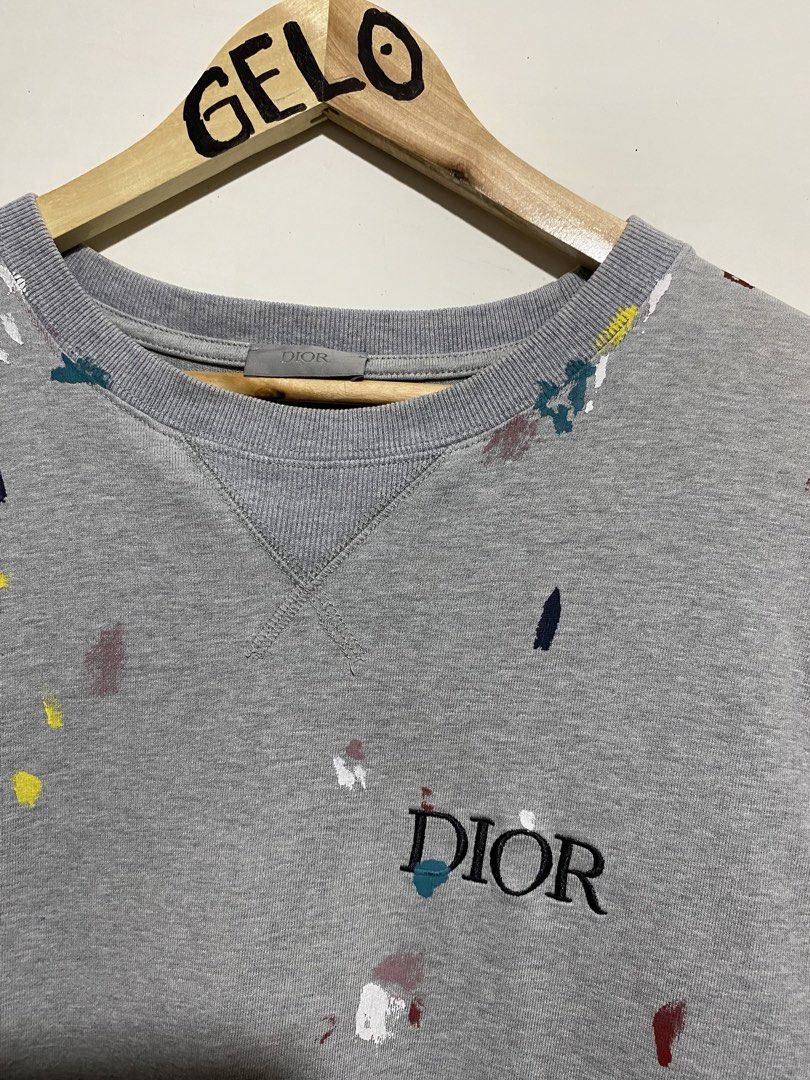 DIOR PAINT SPLATTER (Category: Activewear) located in Cagayan de Oro. Submitted by ansasalab39908 (Listing ID 1465528716, Image 2). Description: Size S-M (W20x28) Condition: Vgoodcondition Color rate:9.8/10 Flaws:None .