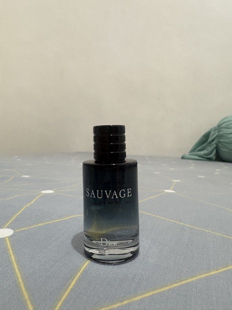 Dior Sauvage 10ml (Category: Fragrance & Deodorants) located in Quezon City. Submitted by stayyysmiley (Listing ID 1465514269, Image 1). Description: FOR SALE ONLY DIOR SAUVAGE EDT 10ml Brandnew ₱850 only.