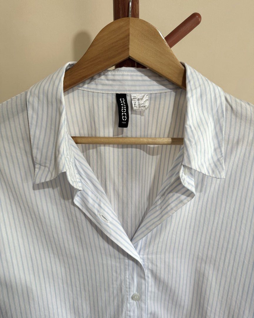 Divided by H&M stripes crop polo (Category: Longsleeves) located in Davao. Submitted by bargainboutiquee (Listing ID 1465434567, Image 2). Description: .