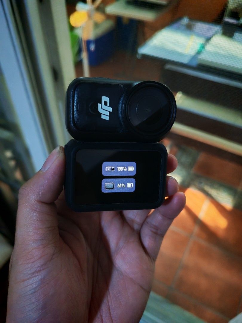 DJI Osmo Nano Standard Combo 64GB (Category: Video Cameras) located in Meycauayan. Submitted by joulez11 (Listing ID 1465521414, Image 3). Description: - Item: DJI Osmo Nano Standard Combo - Storage: 64GB built-in capacity - Condition: Used - Like new - Key Features: 4K video recording up to 60fps, RockSteady 3.0 stabilization, waterproof up to 10m - Included Accessories: Ultra-compact camera unit, multifunctional vision dock with screen, magneti