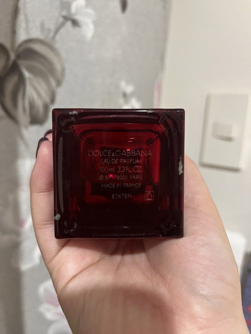 Dolce and Gabbana D&G The Only One 2 100ml (Category: Fragrance & Deodorants) located in Manila. Submitted by cydeclutters (Listing ID 1465487202, Image 2). Description: 100 ml Approx 50% left so 50ml Authentic, not tester not copy Bought in France during a trip Rfs: decluttering, too vanilla for me .