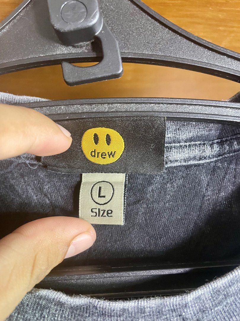 DREW (Category: Tshirts & Polo Shirts ) located in Davao. Submitted by the_rare_hustla (Listing ID 1465391556, Image 3). Description: Drew Issue None Need Wash Only Color rate 10/10 Width - 21 Length - 27 Size L on tag Fit to Med-Large Dm If Interested!.