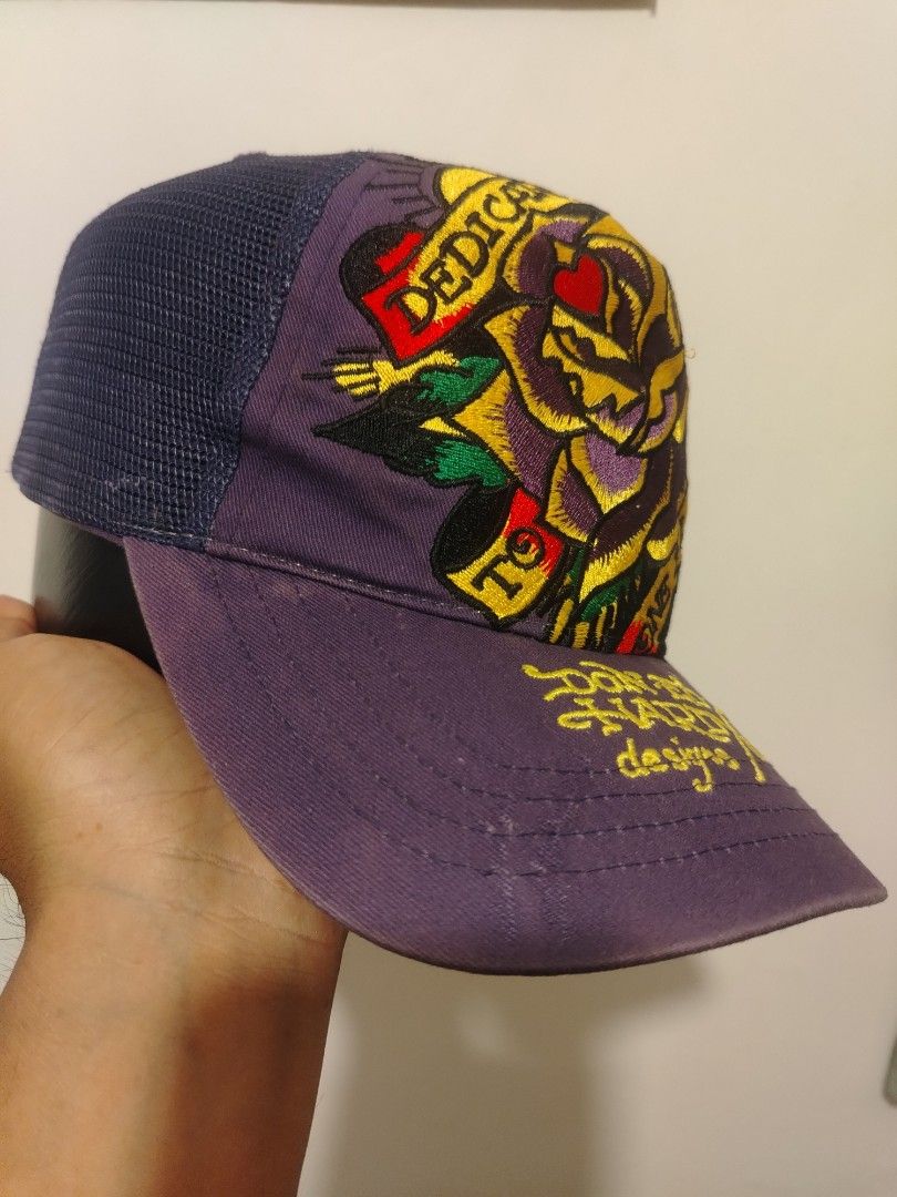 Ed Hardy Hats (Category: Caps & Hats) located in Candijay. Submitted by 6312_streetwear (Listing ID 1465472797, Image 2). Description: .
