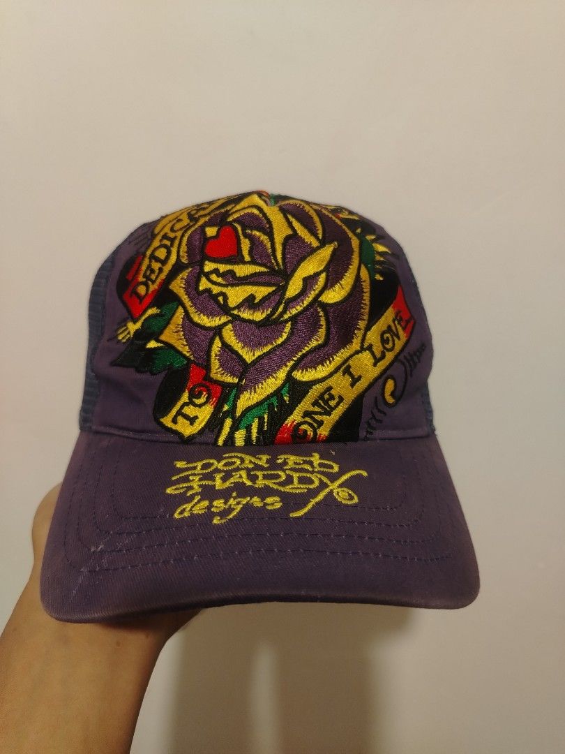 Ed Hardy Hats (Category: Caps & Hats) located in Candijay. Submitted by 6312_streetwear (Listing ID 1465472797, Image 1). Description: .