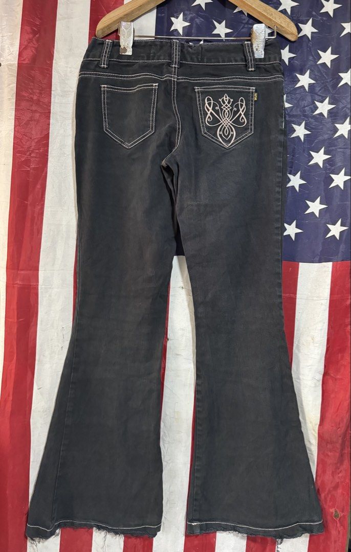 EGOIST VINTAGE FLARED JEANS (Category: Jeans) located in Cebu City. Submitted by etnaner (Listing ID 1465433403, Image 2). Description: Rare piece EGOIST FLARED INDIGO JEANS VINTAGE PANTS SIZE: FITS 28/29 ( see actual dimes on tape) Details posted Normal distressed on Hems ( see last photo) Over all good condition .
