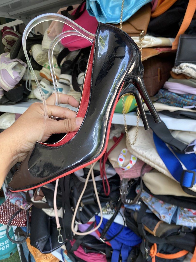 Elegant pointe heels (Category: Heels) located in Davao. Submitted by jennicaestrella_1995 (Listing ID 1465568079, Image 3). Description: .