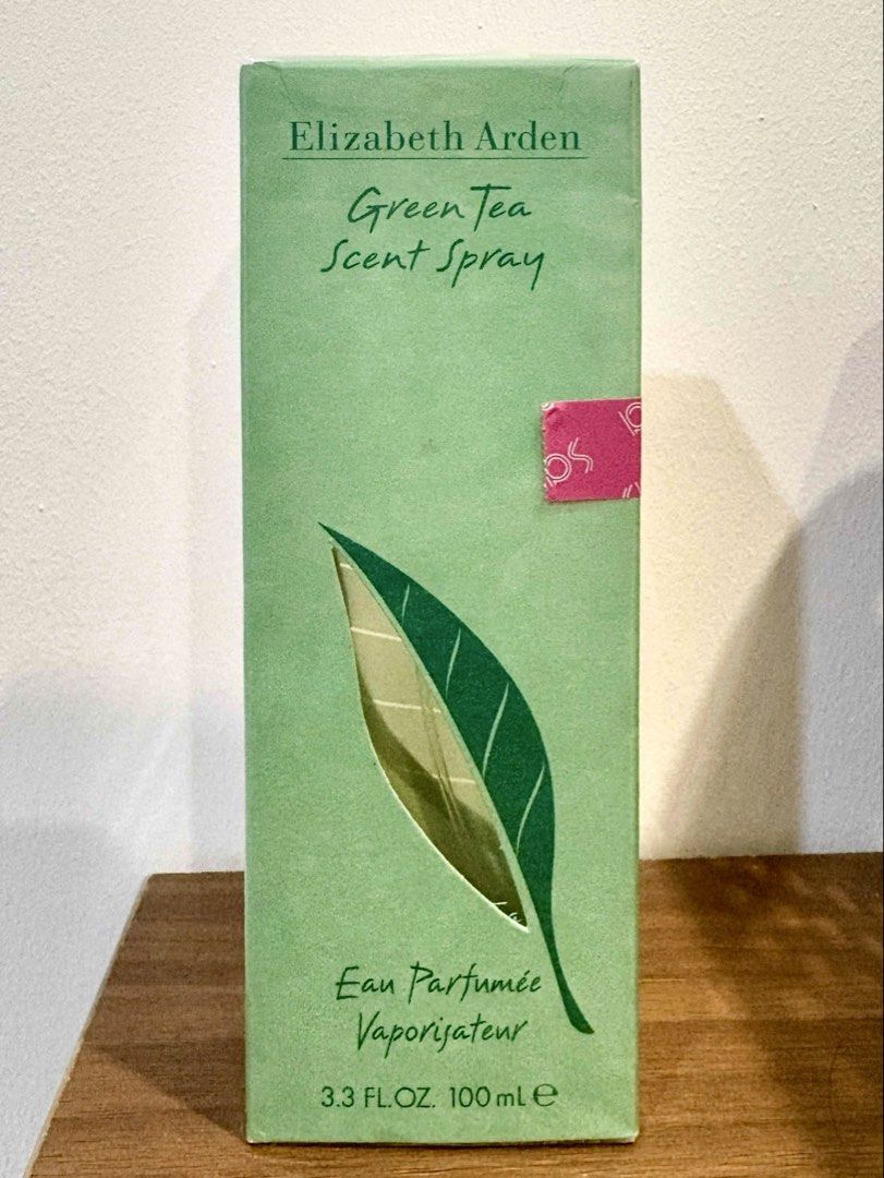 Elizabeth Arden Green Tea perfume (Category: Fragrance & Deodorants) located in Manila. Submitted by kimscorner (Listing ID 1465470728, Image 2). Description: ✓ Elizabeth Arden Green Tea Scent Spray is a fresh, citrus-aromatic fragrance. ✓ 100ml Eau de Parfum. ✓ 100% original‼️ ✓ Bought in Hong Kong. 🇭🇰 ✓ You can request the code from me and check the code at the bottom of the box online to verify that the item is authentic. **NO TO SCAMMERS PL