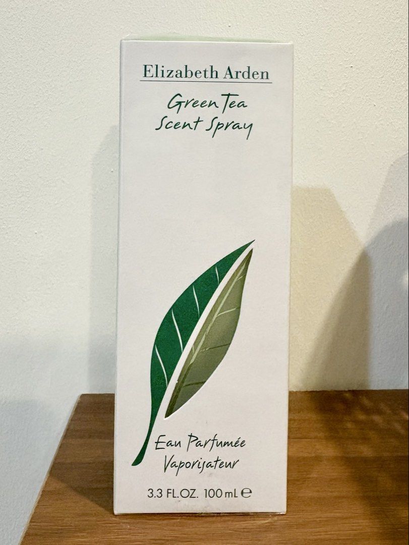 Elizabeth Arden Green Tea perfume (Category: Fragrance & Deodorants) located in Manila. Submitted by kimscorner (Listing ID 1465470728, Image 3). Description: ✓ Elizabeth Arden Green Tea Scent Spray is a fresh, citrus-aromatic fragrance. ✓ 100ml Eau de Parfum. ✓ 100% original‼️ ✓ Bought in Hong Kong. 🇭🇰 ✓ You can request the code from me and check the code at the bottom of the box online to verify that the item is authentic. **NO TO SCAMMERS PL