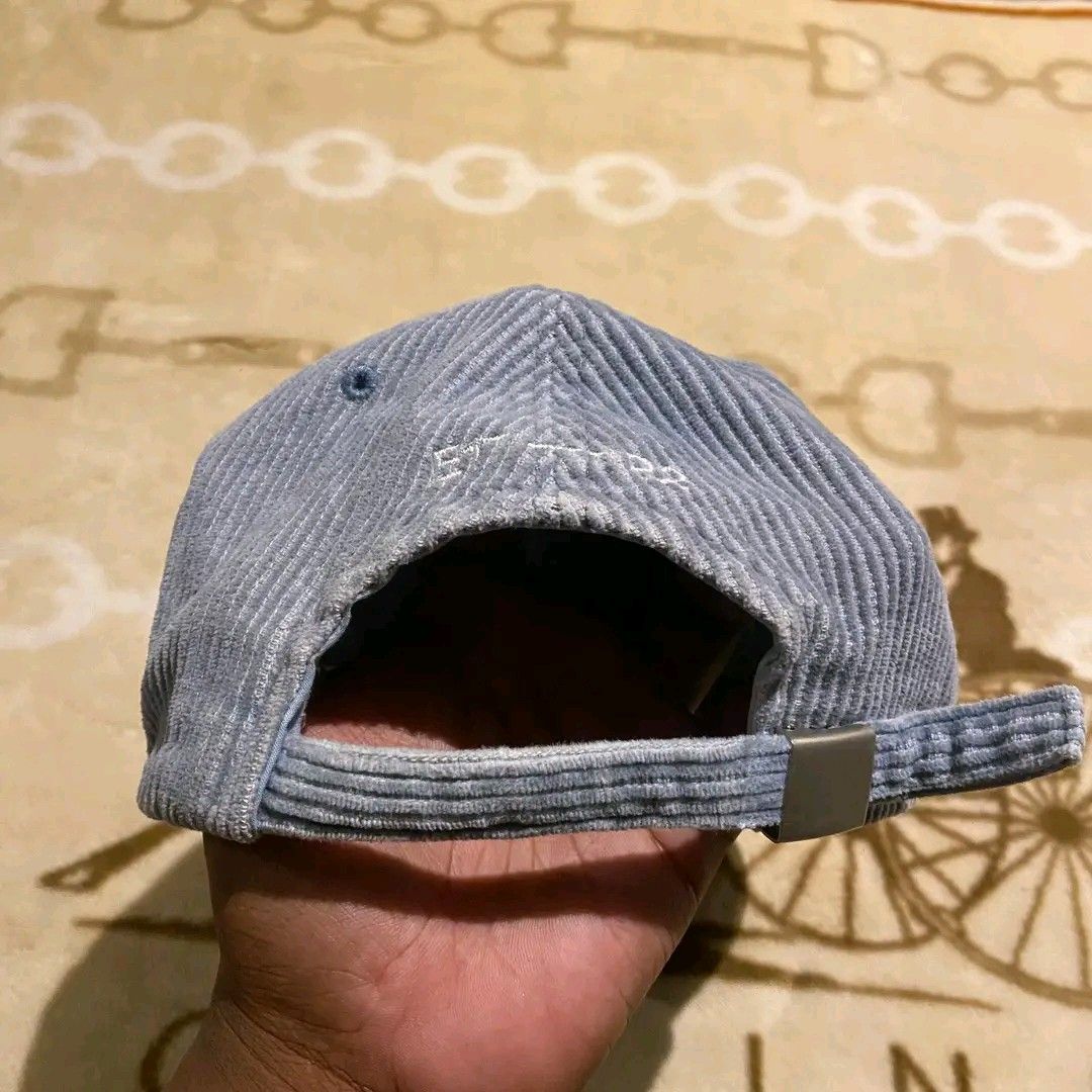 emis cap cords (Category: Caps & Hats) located in Manila. Submitted by bidgeyow20688 (Listing ID 1465498280, Image 2). Description: 9/10 good condition/needwash one size.